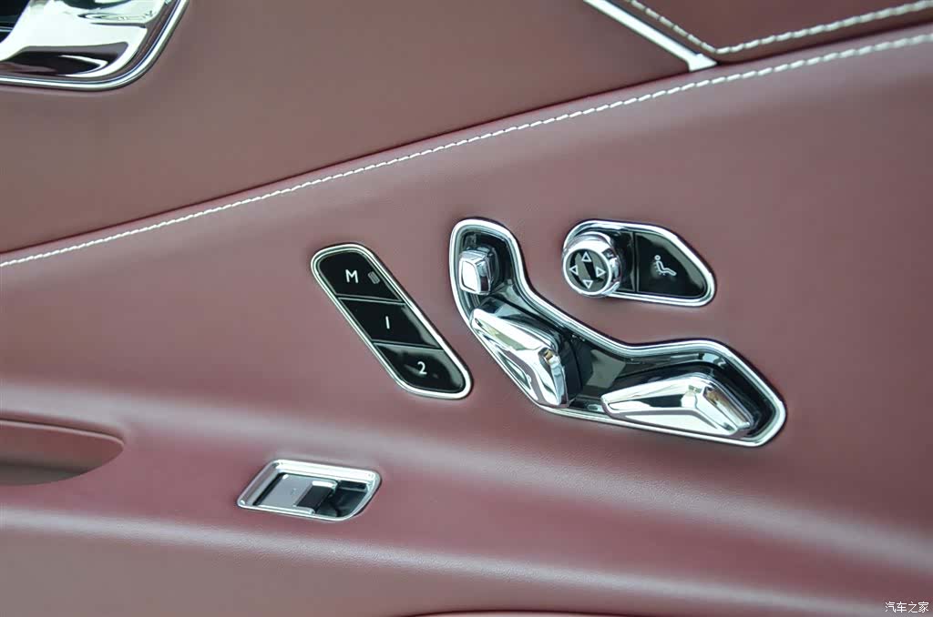 Bentley Flying Spur, 2021 9