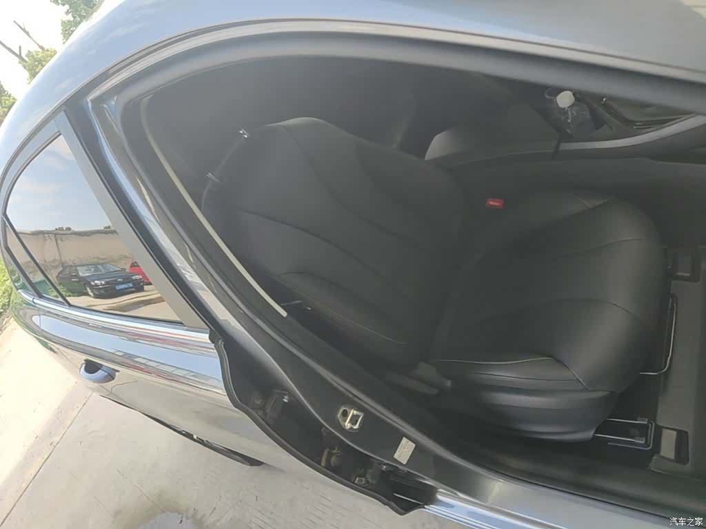 Roewe i5, 2022 25