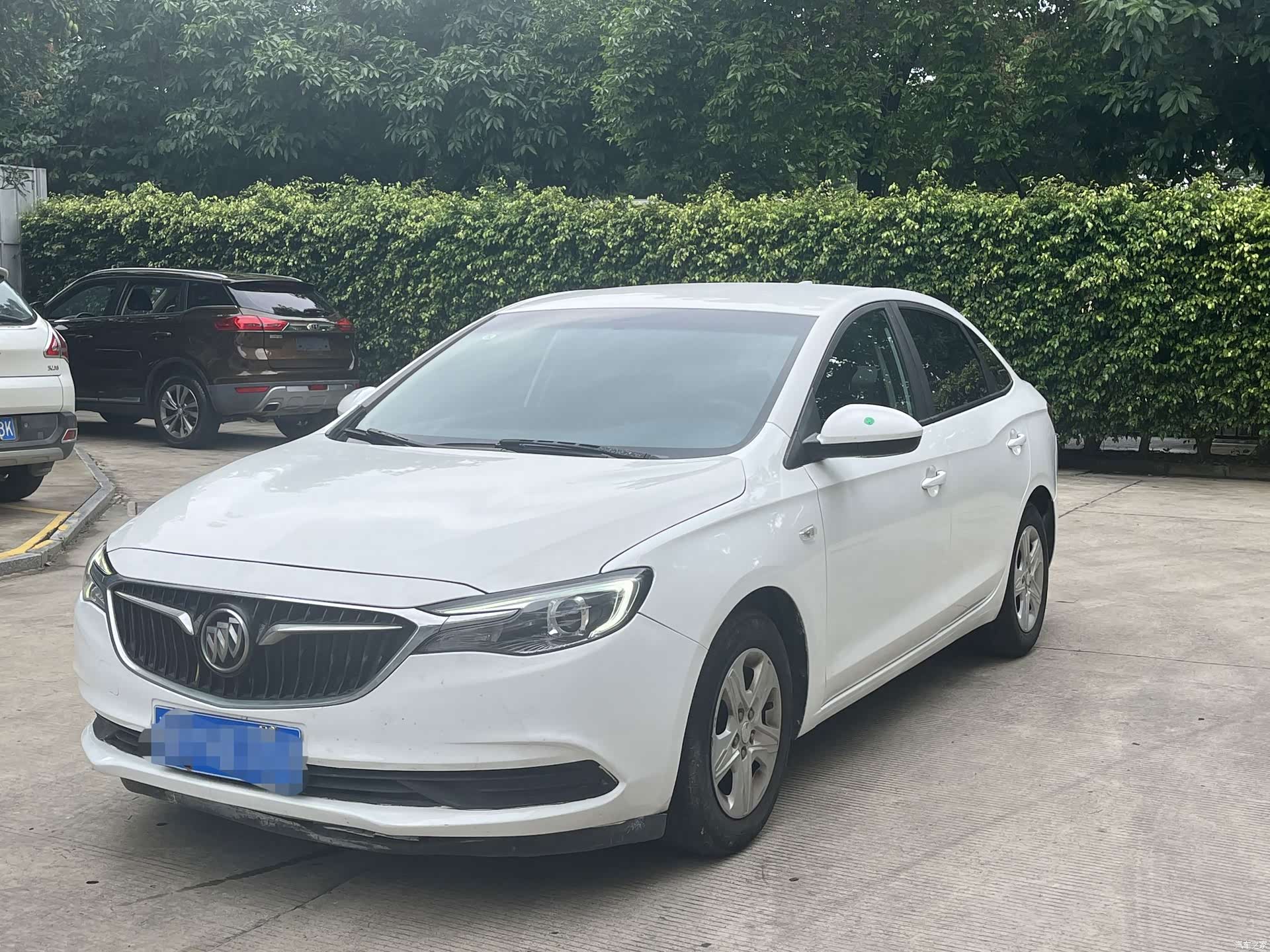 Buick V, 2018 1