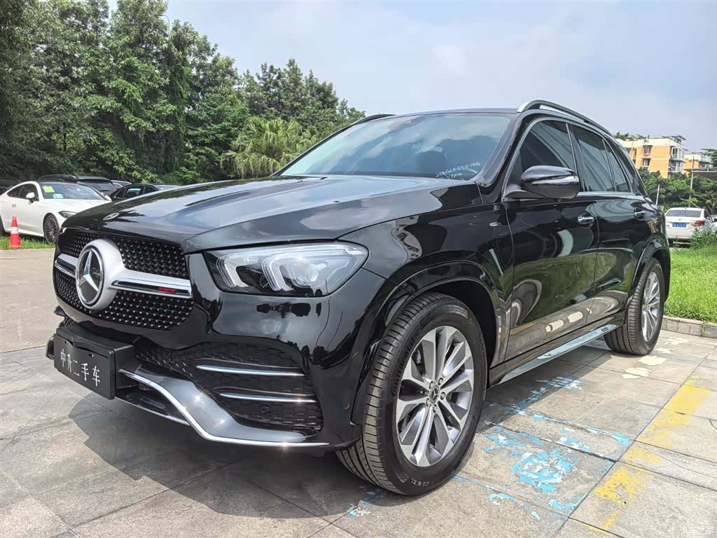 Mercedes-Benz GLE, 2023 1