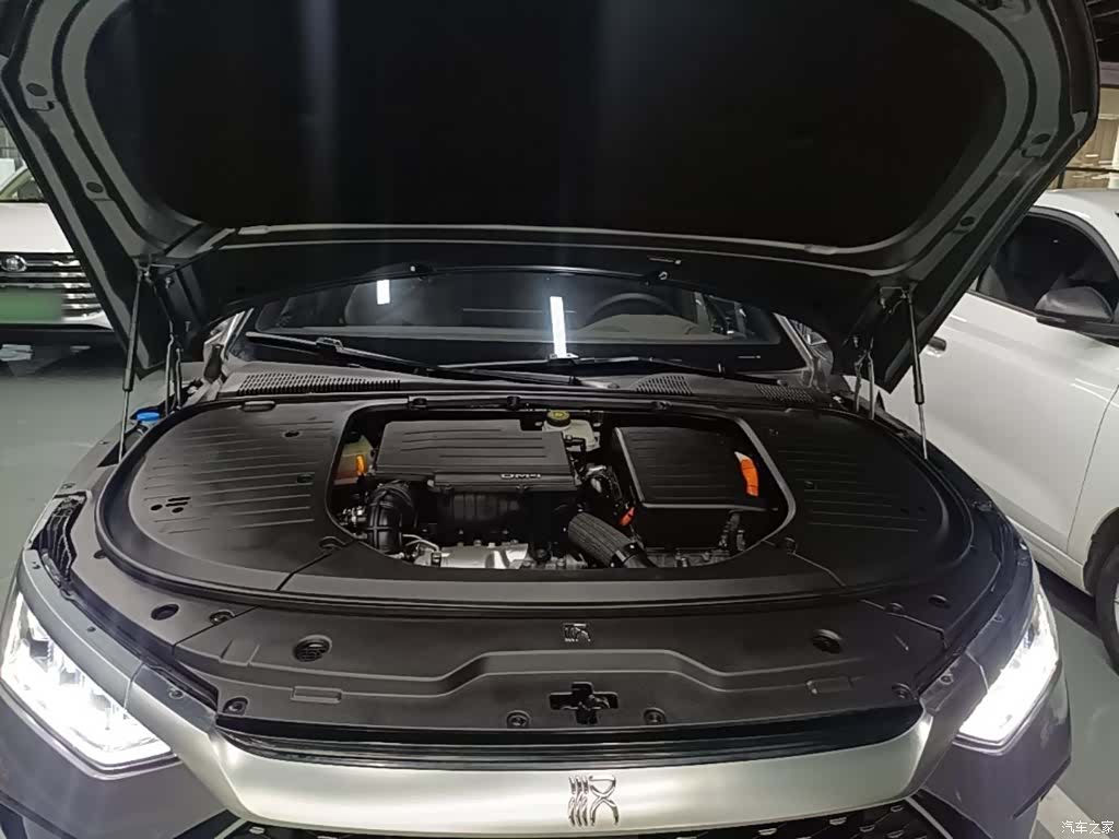 BYD Han, 2022 20