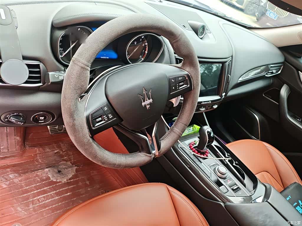 Maserati Levante, 2017 3