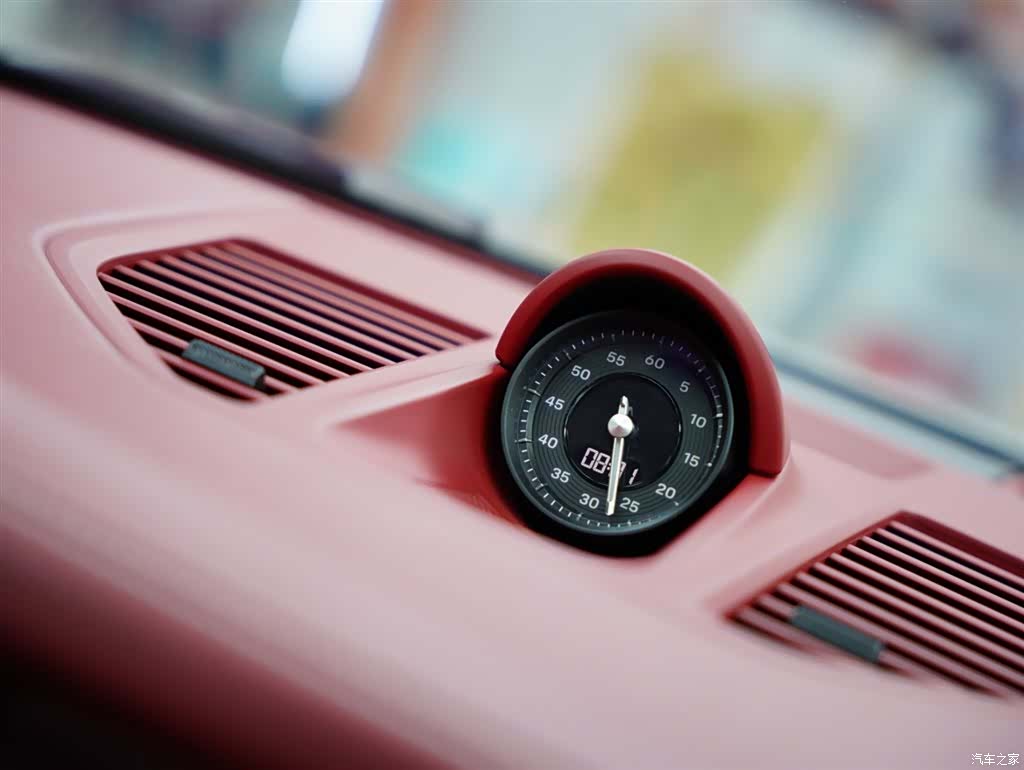 Porsche 911, 2021 43