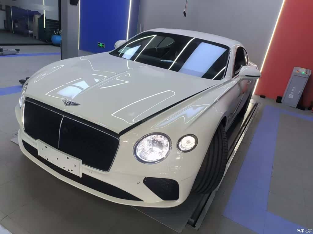 Bentley Continental GT, 2024 1