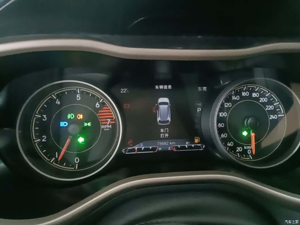 Jeep Cherokee, 2018 12