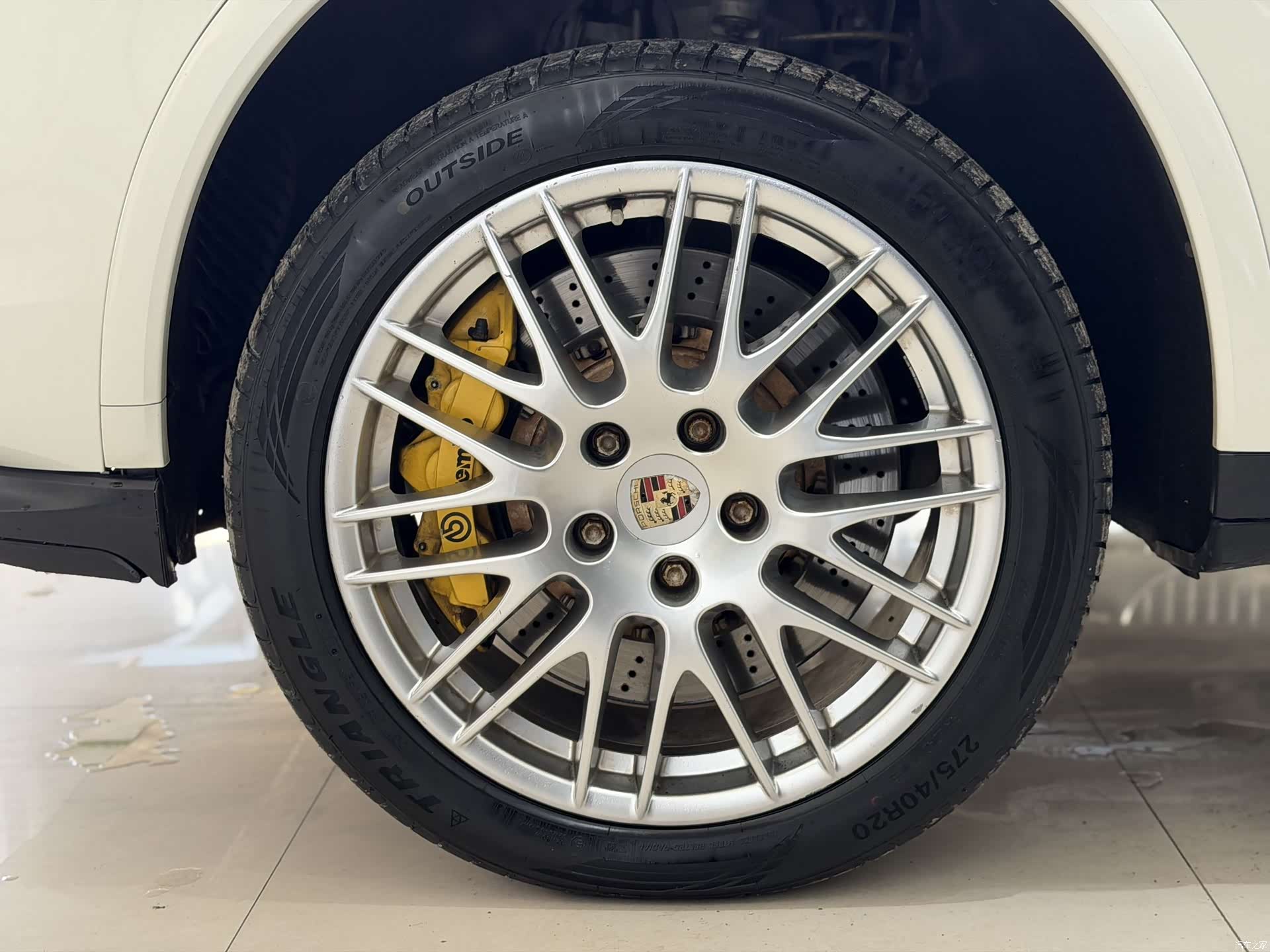 Porsche Cayenne, 2012 19