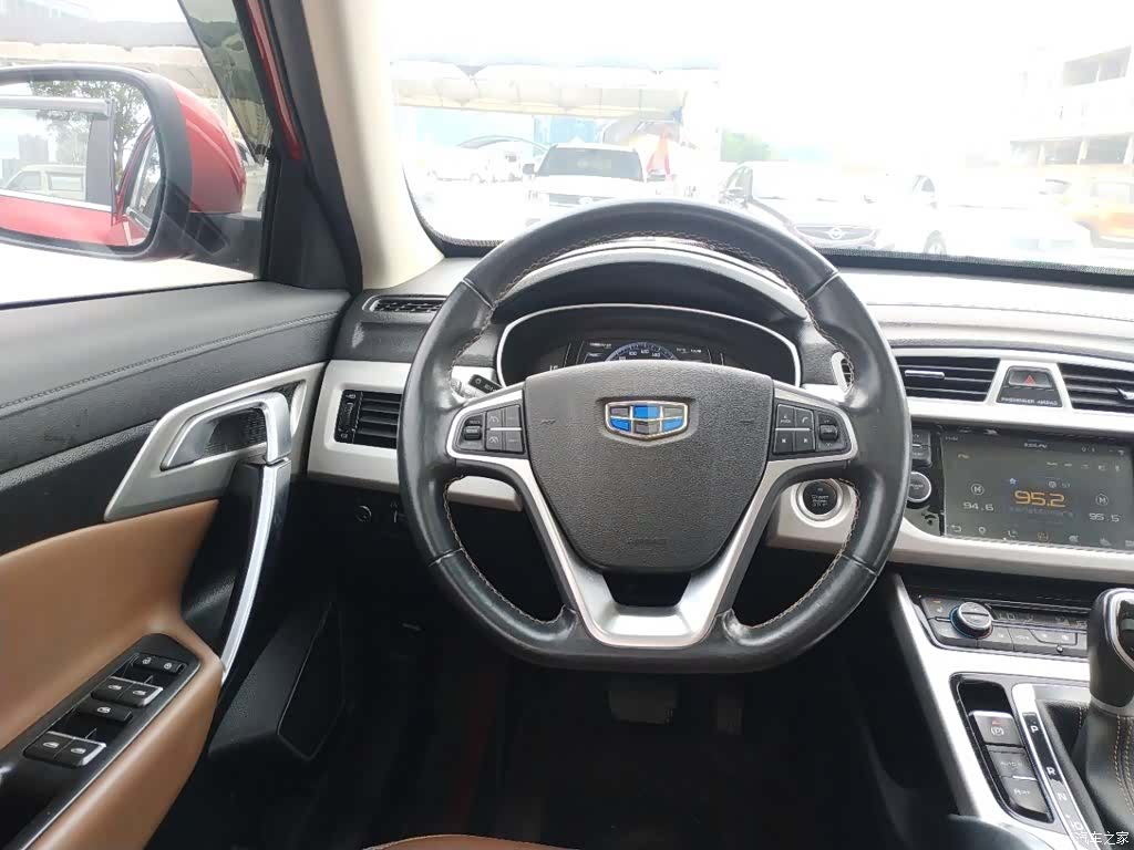 Geely Boyue, 2017 11