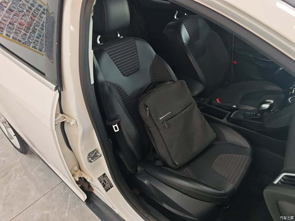 Ford Focus, 2020 25