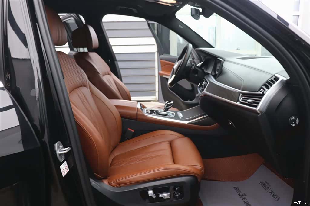 BMW X7, 2021 25