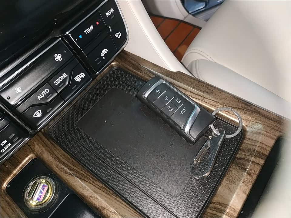 Trumpchi Trumpchi M8