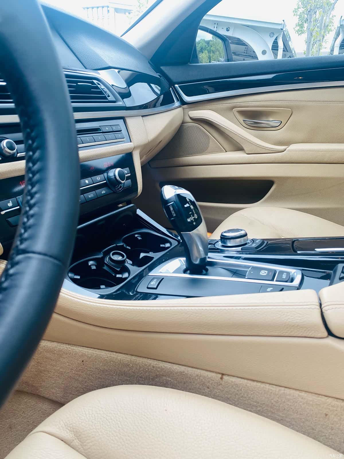 BMW 5 Series, 2011 12