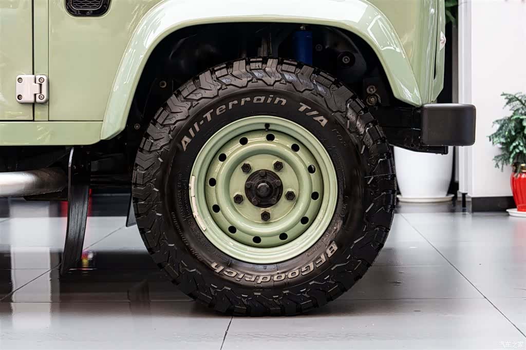 Land Rover Defender, 2017 19