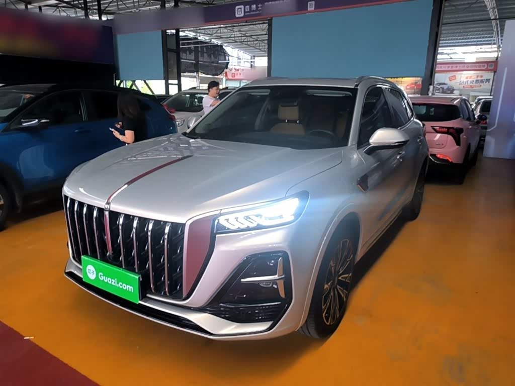 Hongqi HS5