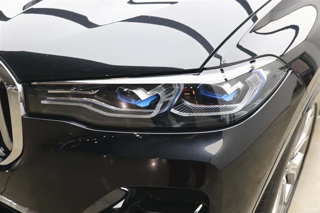 BMW X7, 2021 28