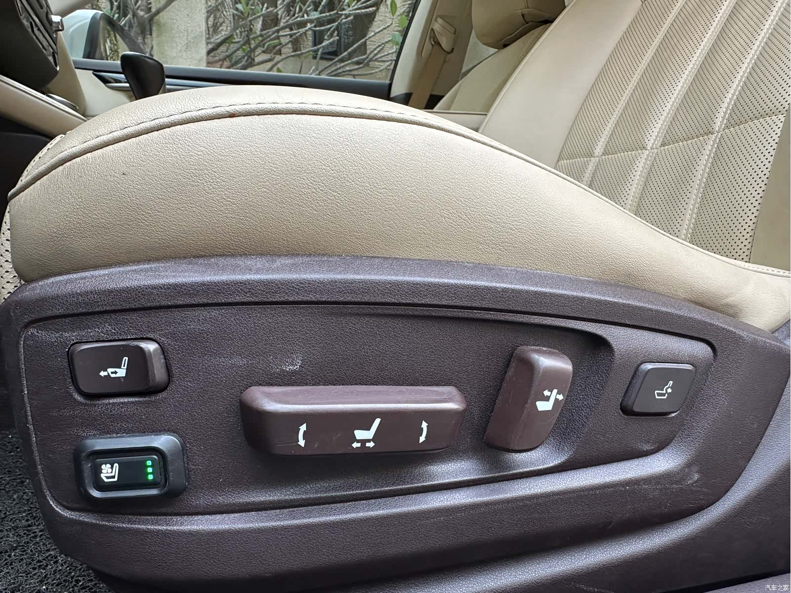 Lexus ES, 2016 15