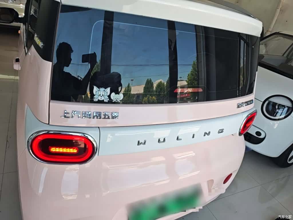 Wuling MINIEV, 2024 6