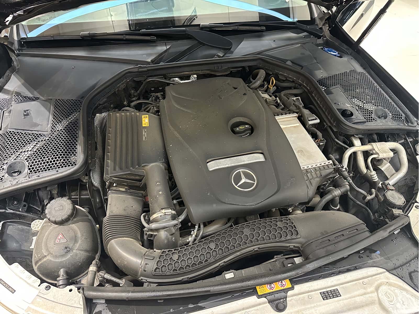 Mercedes-Benz C-Class, 2018 14