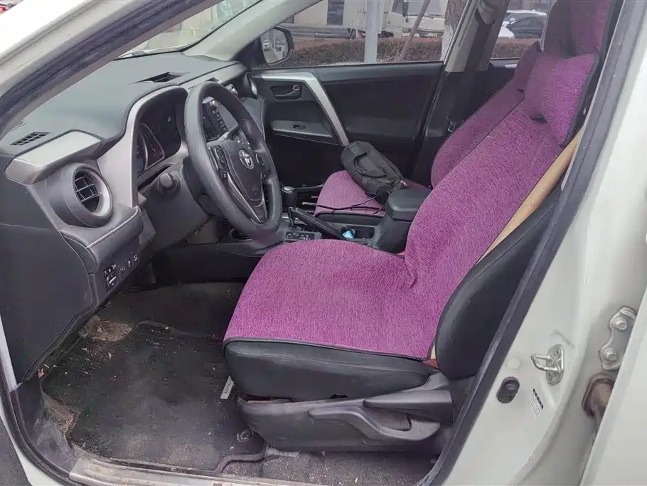 Toyota RAV4 Rongfang