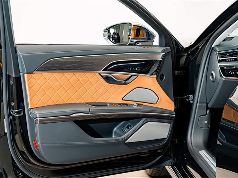 Audi A8 Audi A8