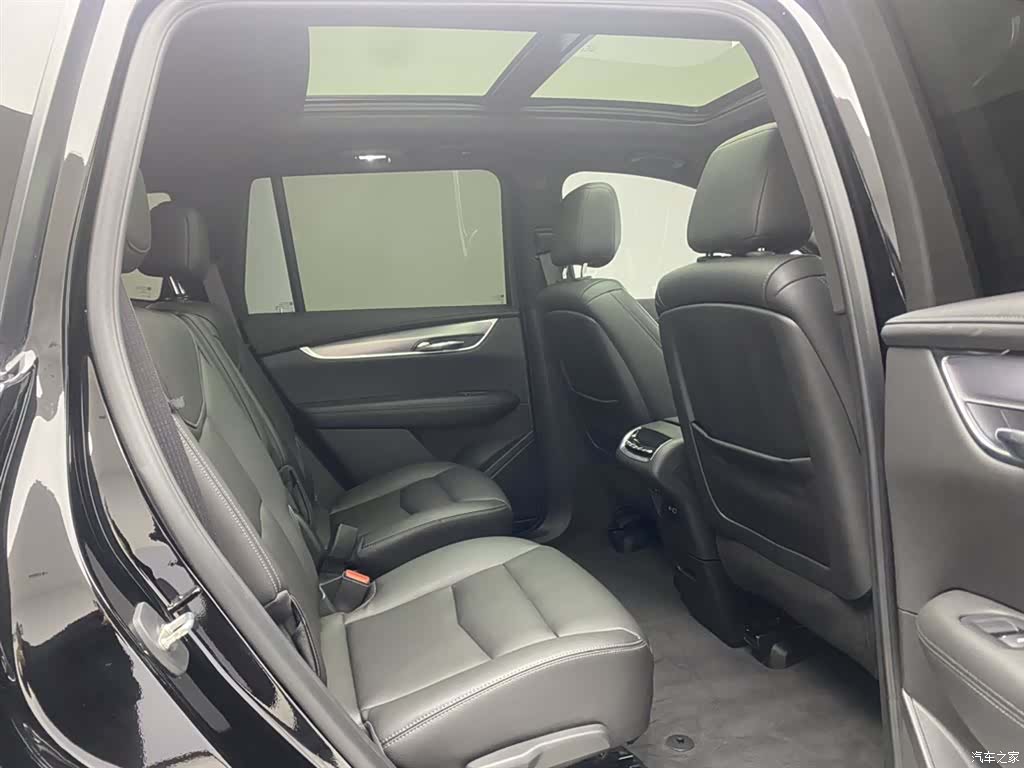 Cadillac XT6, 2021 24