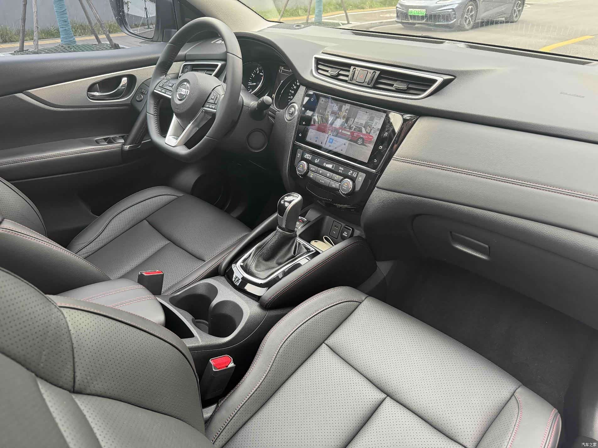 Nissan Qashqai, 2022 9