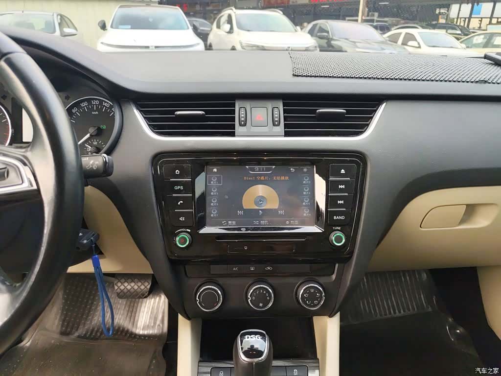 Skoda Octavia, 2014 9