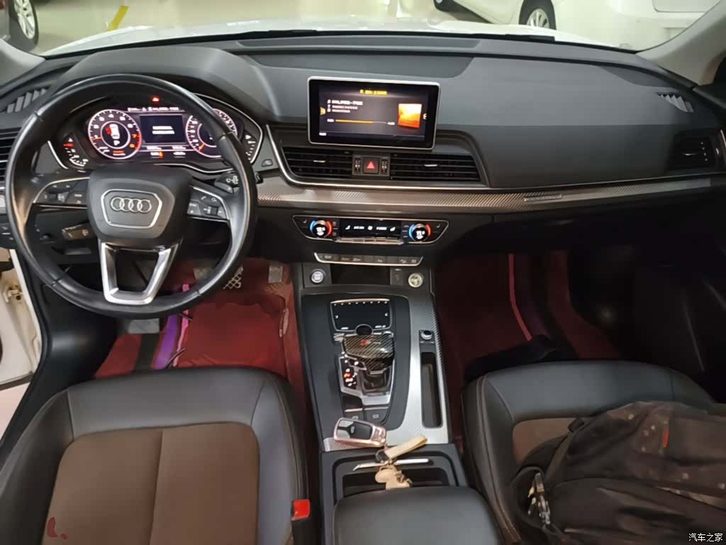 Audi Q5L, 2019 10