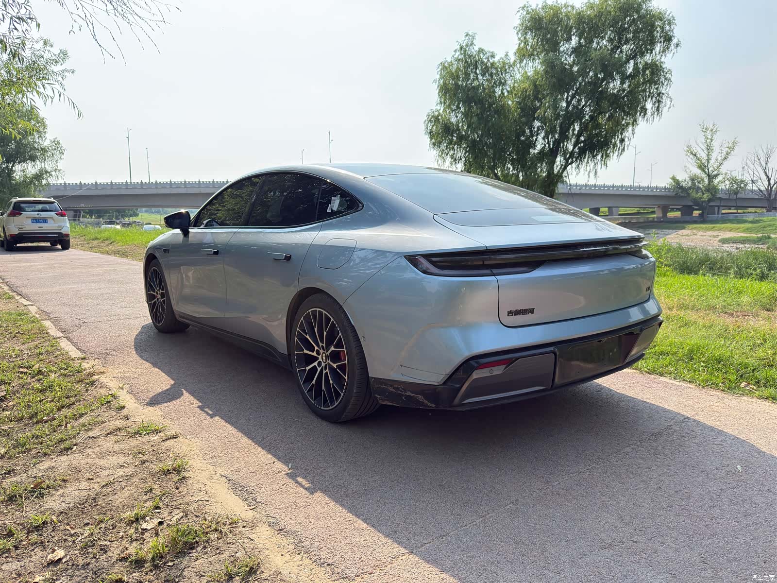 Geely E8, 2025 9