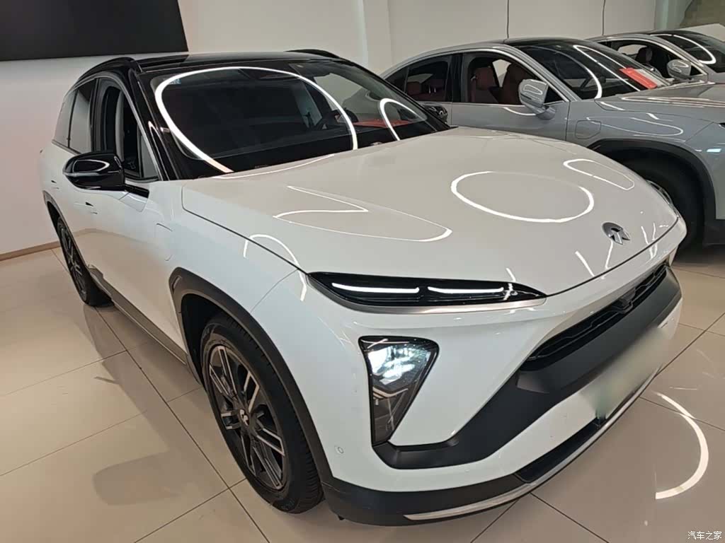 NIO ES6, 2022 4