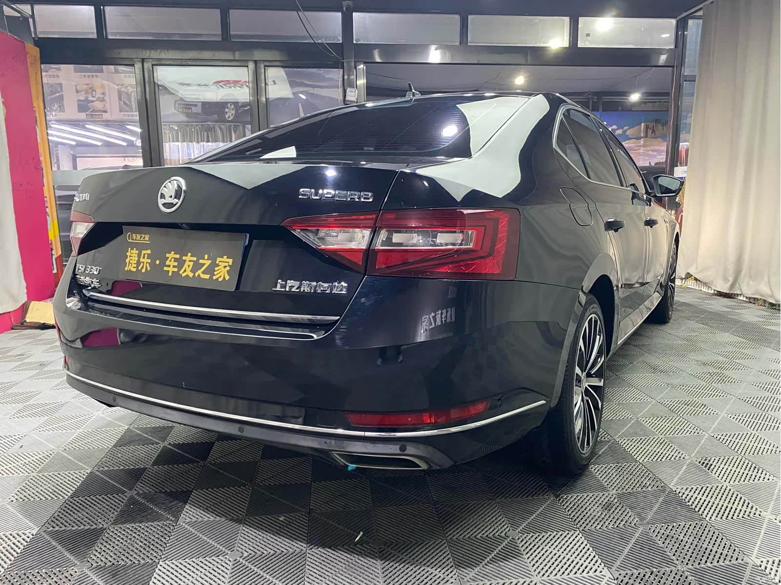 Skoda Superb, 2019 7