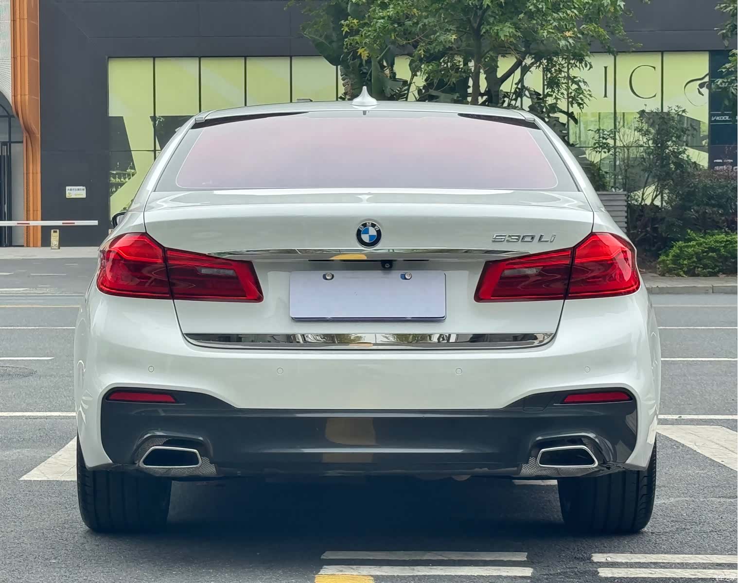 BMW 5 Series, 2019 40
