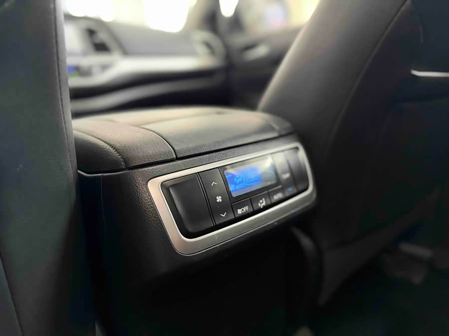 Toyota Highlander 2017, фото 11