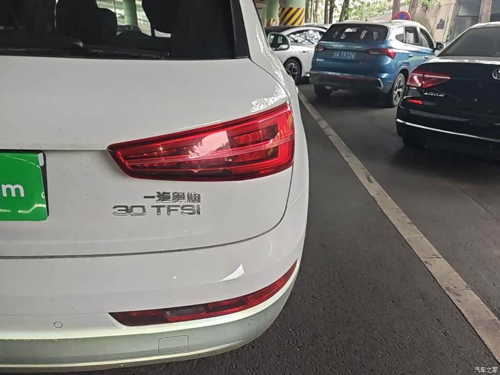 Audi Q3, 2019 8