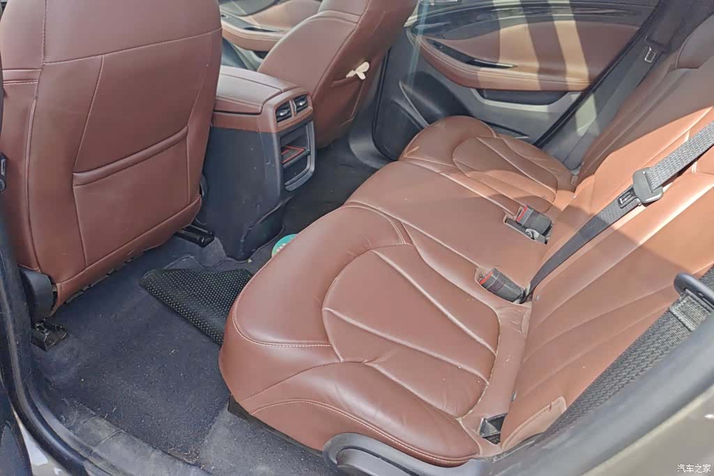 Buick Envision Plus, 2015 11