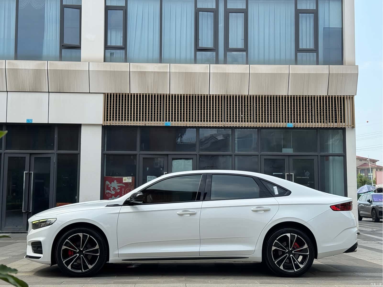 Geely Preface, 2021 4
