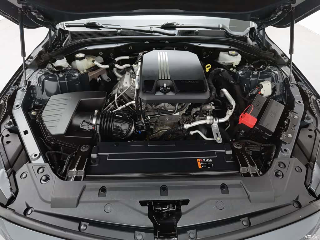 Cadillac CT5, 2020 6