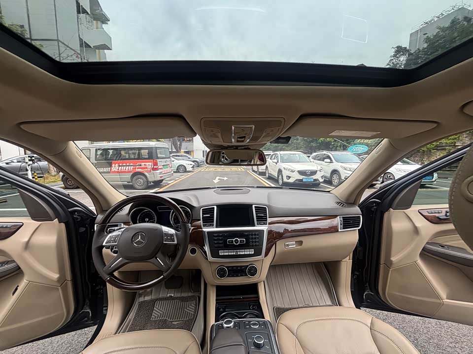 Mercedes-Benz M class