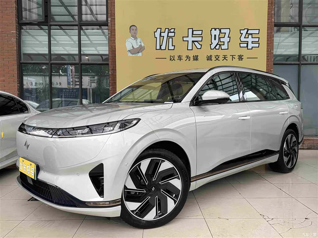 DongFeng eπ008, 2025 1