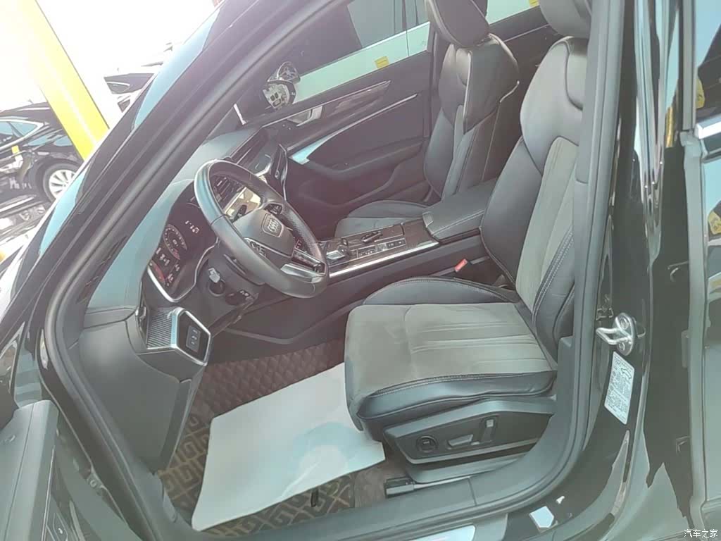 Audi A6L, 2022 15
