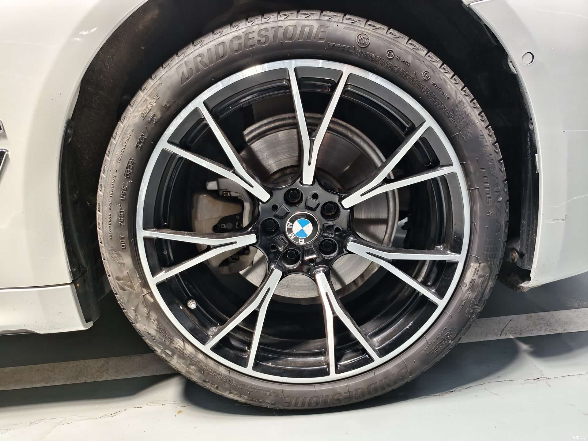 BMW 5 Series, 2023 4