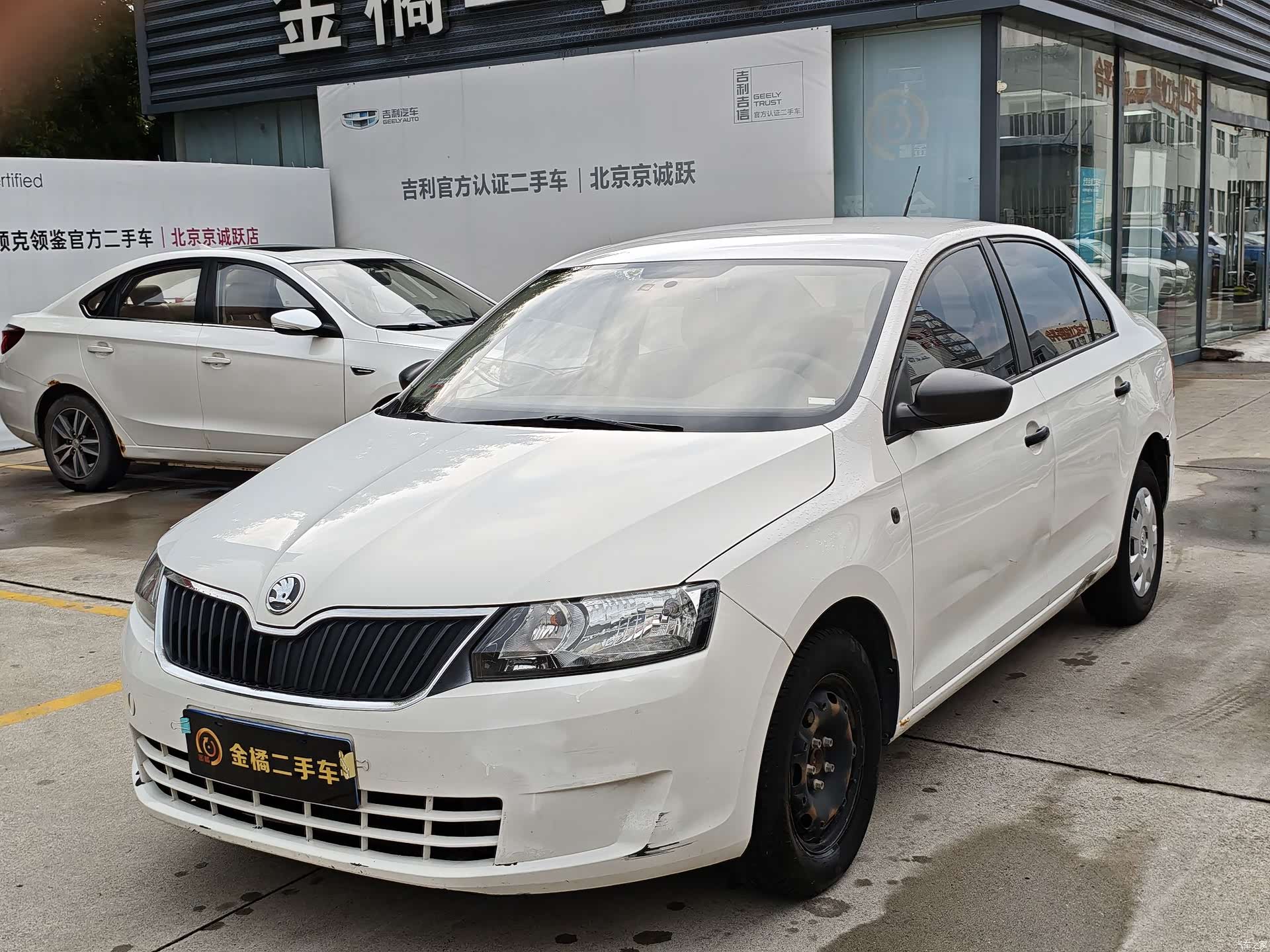 Skoda Rapid, 2014 1