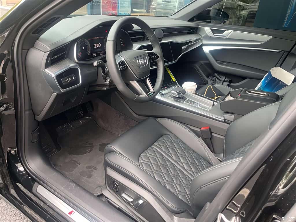 Audi A6L, 2025 7