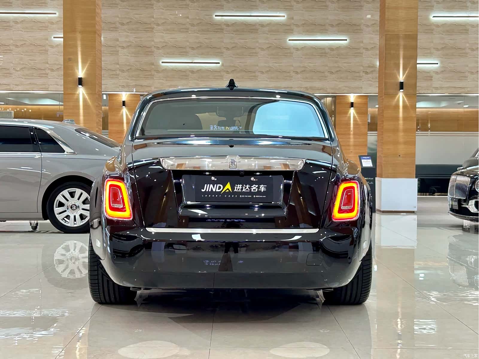 Rolls-Royce Phantom, 2019 26