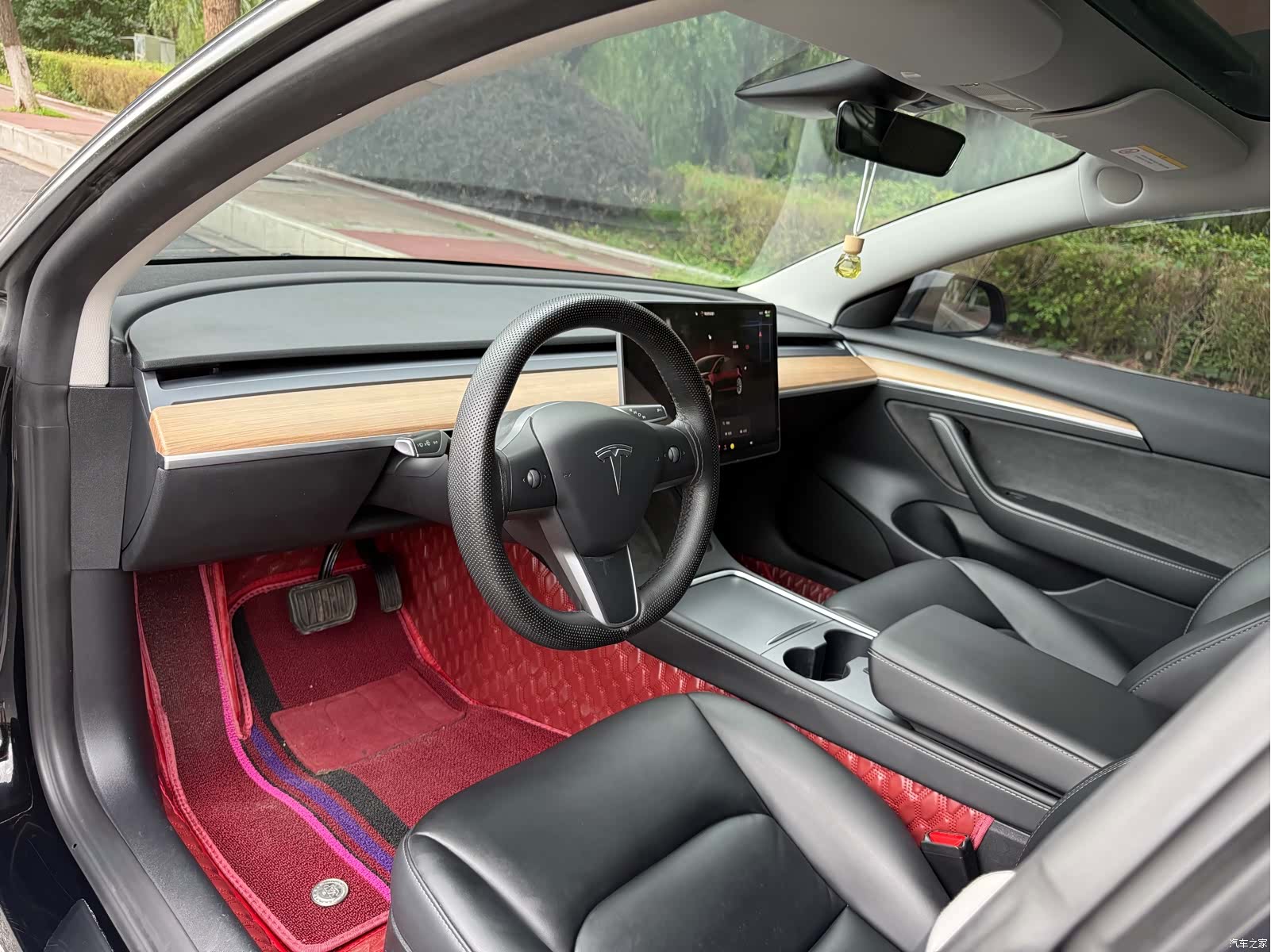 Tesla Model 3, 2022 10