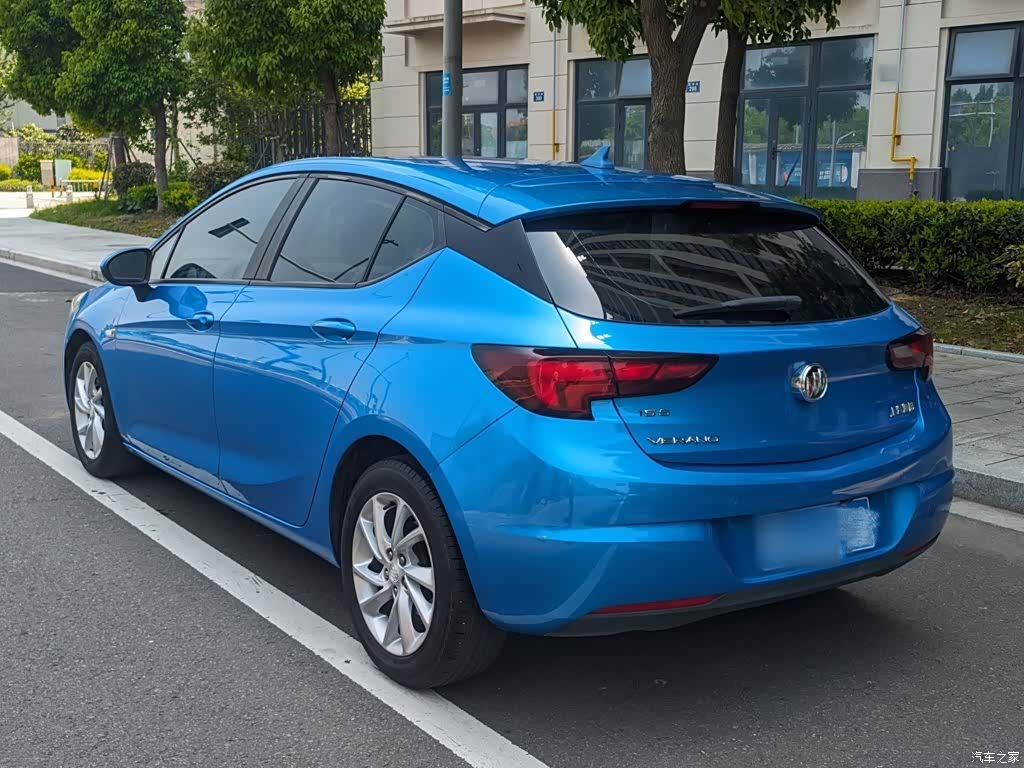 Buick Verano, 2017 11