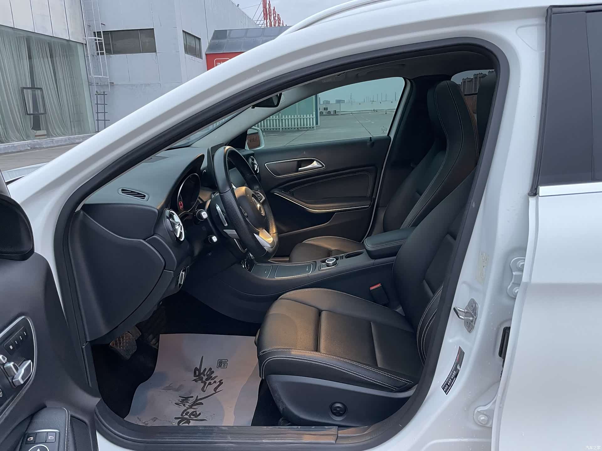 Mercedes-Benz GLA, 2019 10