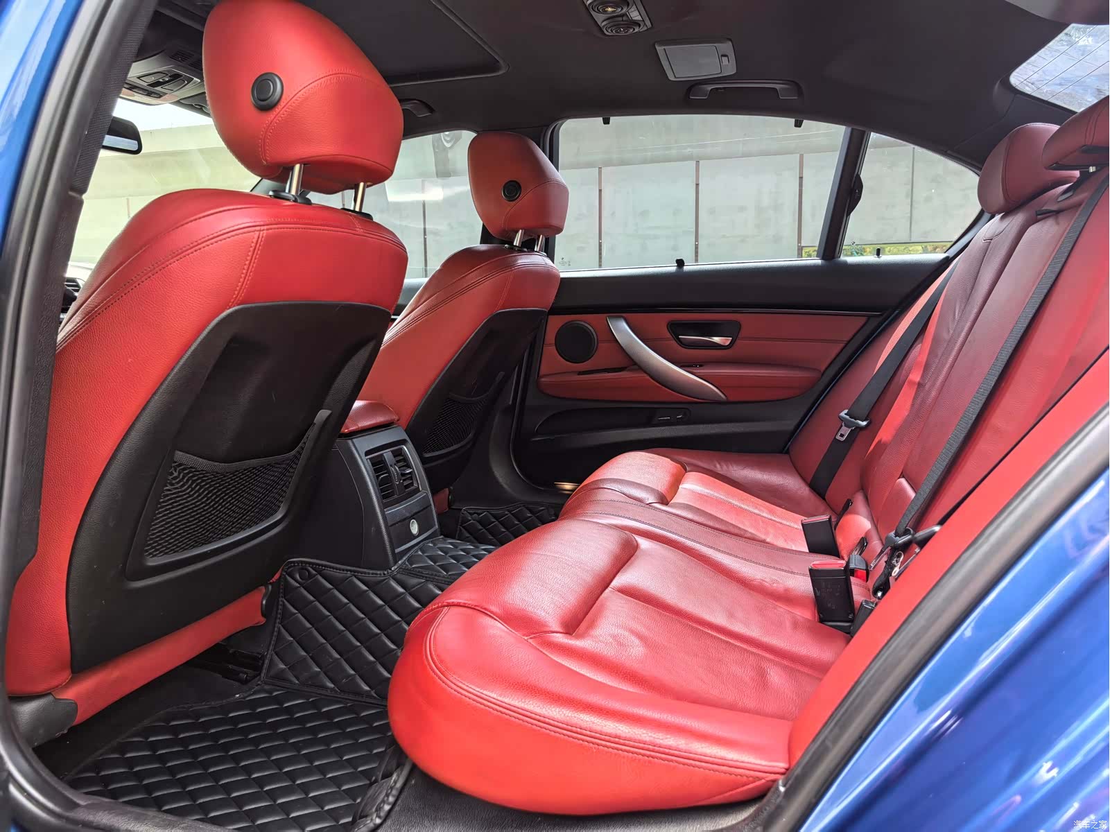 BMW 3 Series, 2016 12