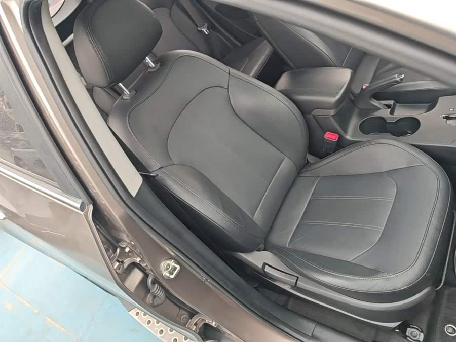 Hyundai Hyundai ix35 2015, фото 19