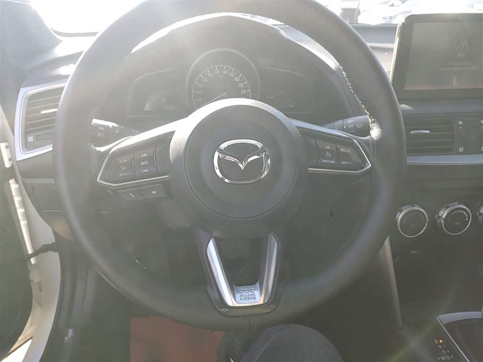 Mazda CX-4