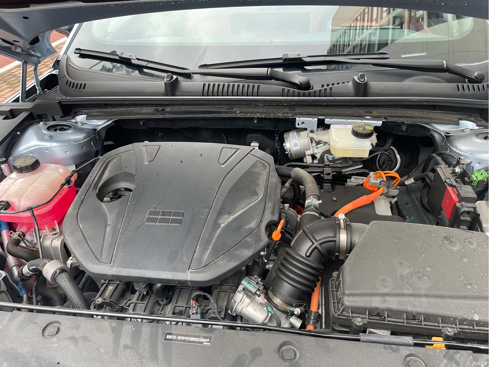 Geely Galaxy L6, 2025 16